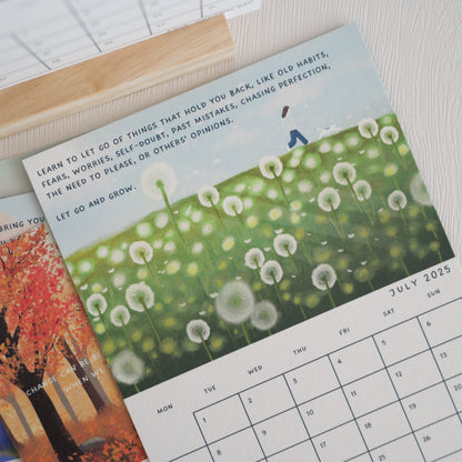 2025 Desk Calendar