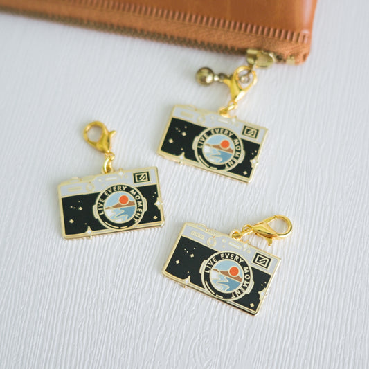 Live Every Moment | Enamel Charm